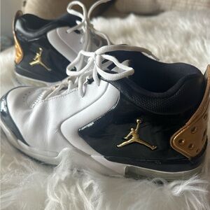 Nike Kids Jordan Big Fund BV6434-107 - Size 7Y